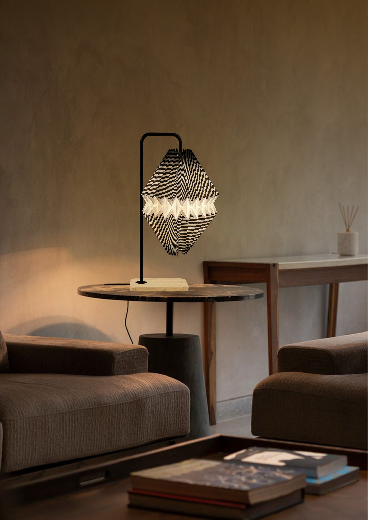 Ivory Pulse – Diagonal Stripe Origami Lamp